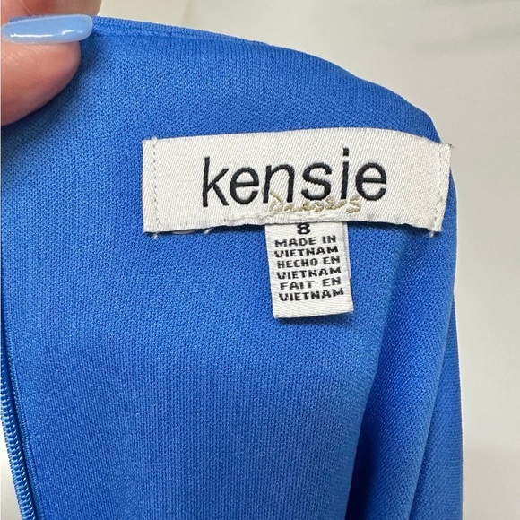 Kenzie size 8 bell sleeve twist front sheath dress, classy, great condition - Picture 6 of 8